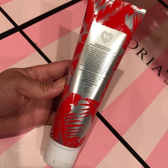 💖 SALES 🔻💖 HOLIDAY GIFT 💖 PINK Electric Palm Refreshing Body Lotion - Picture 3 of 3